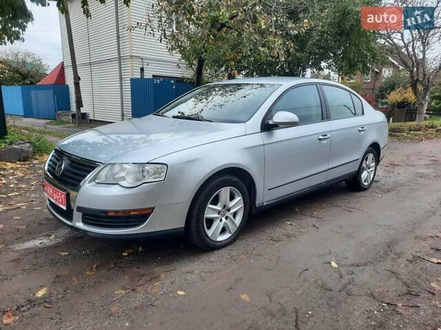 Серый Фольксваген Пассат, объемом двигателя 1.6 л и пробегом 175 тыс. км за 6850 $, фото 13 на Automoto.ua