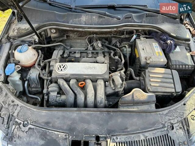 Серый Фольксваген Пассат, объемом двигателя 2 л и пробегом 280 тыс. км за 6200 $, фото 21 на Automoto.ua