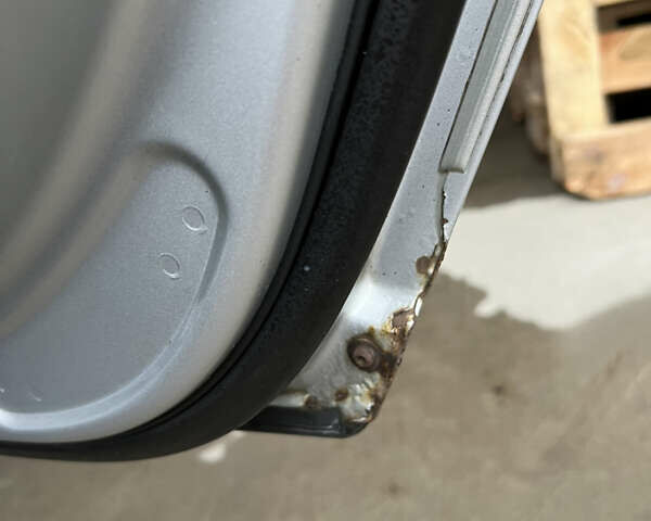 Серый Фольксваген Пассат, объемом двигателя 1.98 л и пробегом 253 тыс. км за 3999 $, фото 34 на Automoto.ua