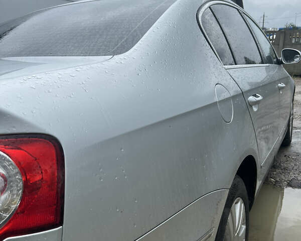 Серый Фольксваген Пассат, объемом двигателя 1.98 л и пробегом 253 тыс. км за 3999 $, фото 6 на Automoto.ua