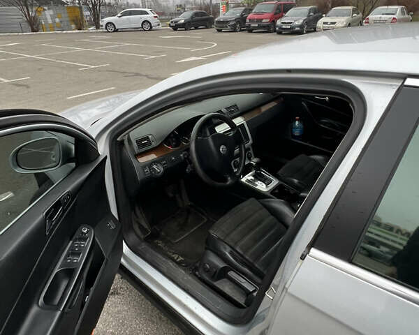 Серый Фольксваген Пассат, объемом двигателя 2 л и пробегом 324 тыс. км за 4999 $, фото 18 на Automoto.ua