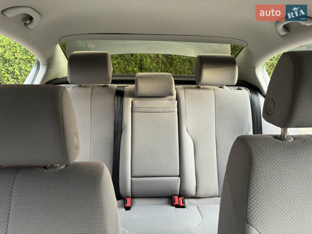 Сірий Фольксваген Пассат, об'ємом двигуна 1.98 л та пробігом 268 тис. км за 7000 $, фото 8 на Automoto.ua