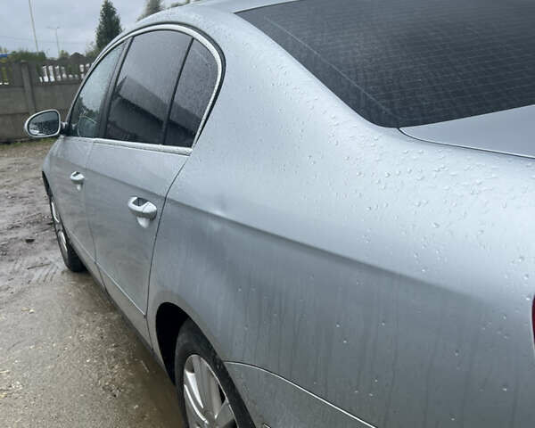 Серый Фольксваген Пассат, объемом двигателя 1.98 л и пробегом 253 тыс. км за 3999 $, фото 7 на Automoto.ua