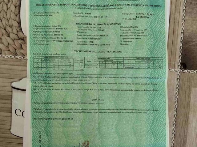 Сірий Фольксваген Пассат, об'ємом двигуна 2 л та пробігом 180 тис. км за 2000 $, фото 7 на Automoto.ua
