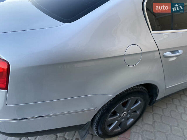 Серый Фольксваген Пассат, объемом двигателя 2 л и пробегом 270 тыс. км за 5750 $, фото 78 на Automoto.ua