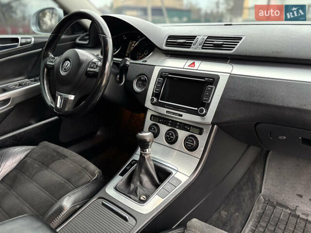 Сірий Фольксваген Пассат, об'ємом двигуна 1.98 л та пробігом 186 тис. км за 5800 $, фото 30 на Automoto.ua
