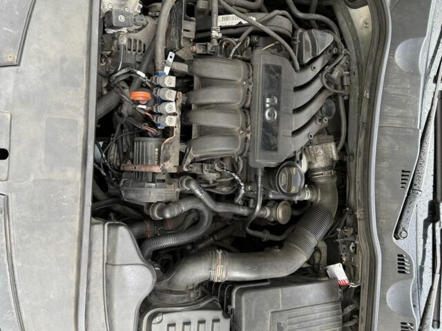 Серый Фольксваген Пассат, объемом двигателя 1.6 л и пробегом 264 тыс. км за 5900 $, фото 18 на Automoto.ua