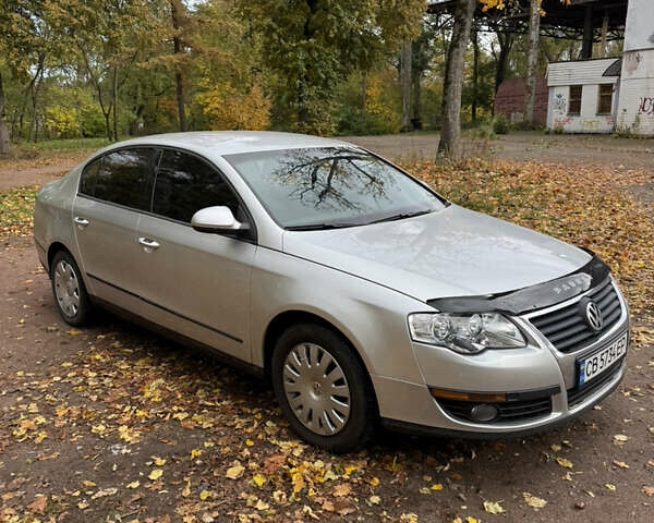 Серый Фольксваген Пассат, объемом двигателя 1.6 л и пробегом 264 тыс. км за 5900 $, фото 6 на Automoto.ua