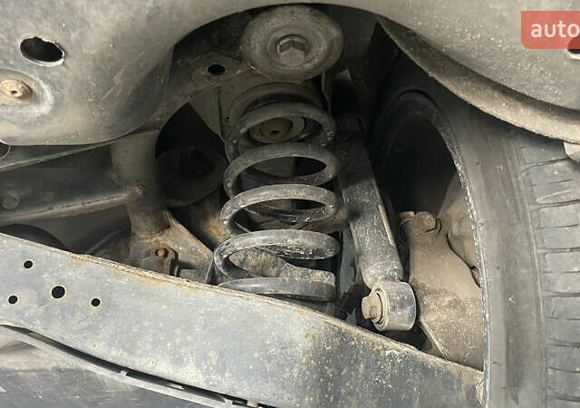 Серый Фольксваген Пассат, объемом двигателя 2 л и пробегом 300 тыс. км за 6500 $, фото 45 на Automoto.ua