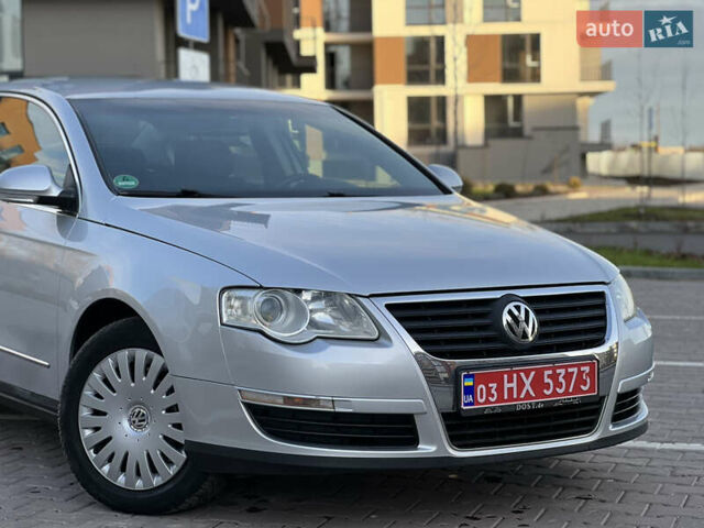 Серый Фольксваген Пассат, объемом двигателя 1.6 л и пробегом 227 тыс. км за 5599 $, фото 16 на Automoto.ua