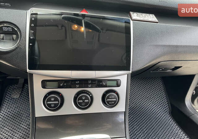 Серый Фольксваген Пассат, объемом двигателя 2 л и пробегом 300 тыс. км за 6500 $, фото 37 на Automoto.ua