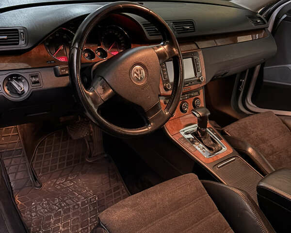 Серый Фольксваген Пассат, объемом двигателя 1.98 л и пробегом 208 тыс. км за 6300 $, фото 6 на Automoto.ua