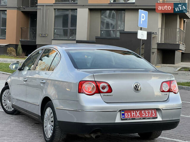 Серый Фольксваген Пассат, объемом двигателя 1.6 л и пробегом 227 тыс. км за 5599 $, фото 46 на Automoto.ua
