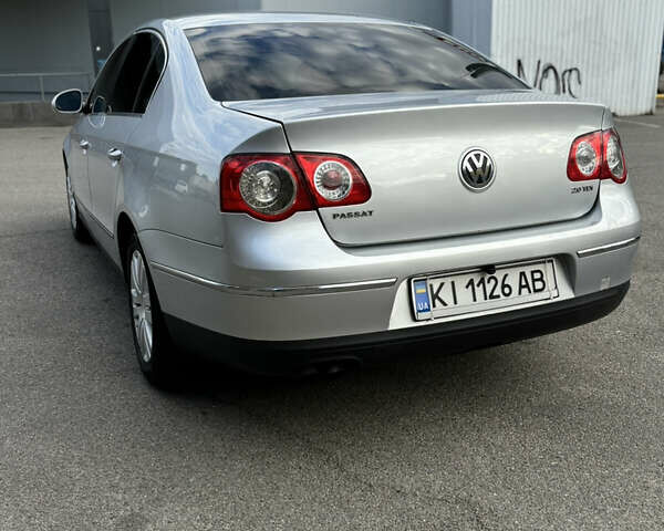 Серый Фольксваген Пассат, объемом двигателя 1.97 л и пробегом 327 тыс. км за 6300 $, фото 3 на Automoto.ua