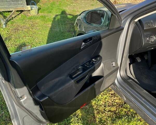 Серый Фольксваген Пассат, объемом двигателя 2 л и пробегом 280 тыс. км за 6200 $, фото 17 на Automoto.ua