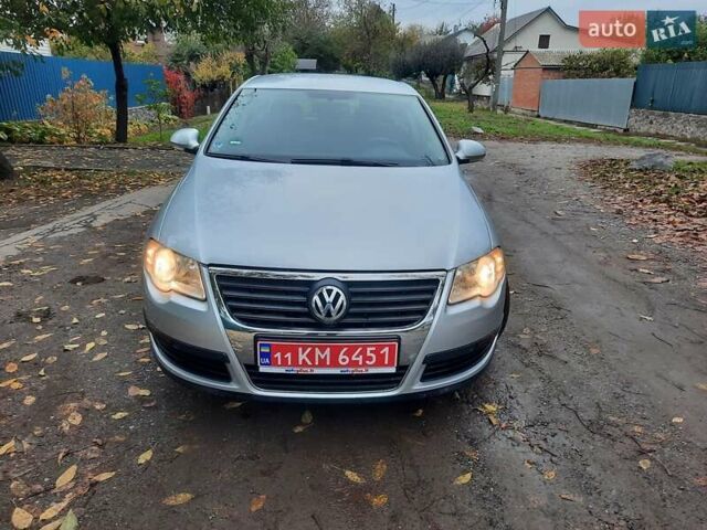 Серый Фольксваген Пассат, объемом двигателя 1.6 л и пробегом 175 тыс. км за 6850 $, фото 87 на Automoto.ua