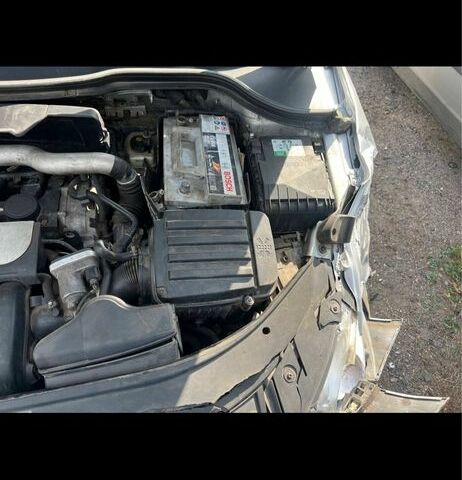 Сірий Фольксваген Пассат, об'ємом двигуна 2 л та пробігом 250 тис. км за 3850 $, фото 15 на Automoto.ua