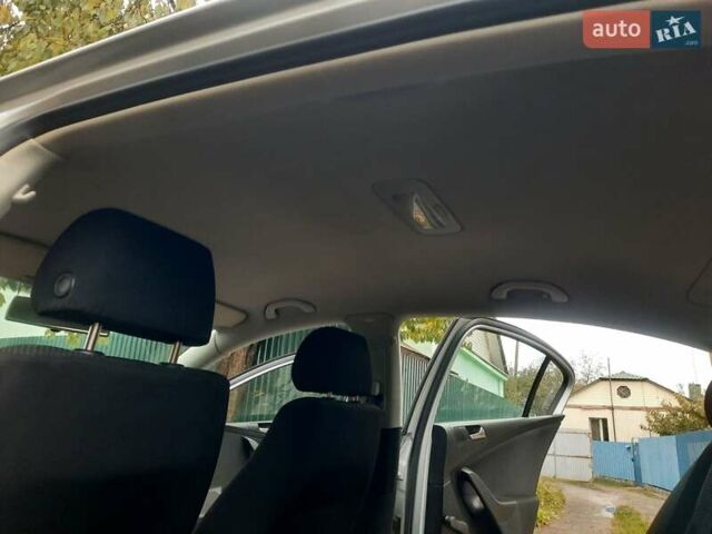 Серый Фольксваген Пассат, объемом двигателя 1.6 л и пробегом 175 тыс. км за 6850 $, фото 66 на Automoto.ua