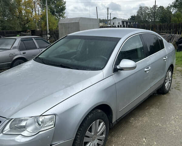 Серый Фольксваген Пассат, объемом двигателя 1.98 л и пробегом 253 тыс. км за 3999 $, фото 4 на Automoto.ua