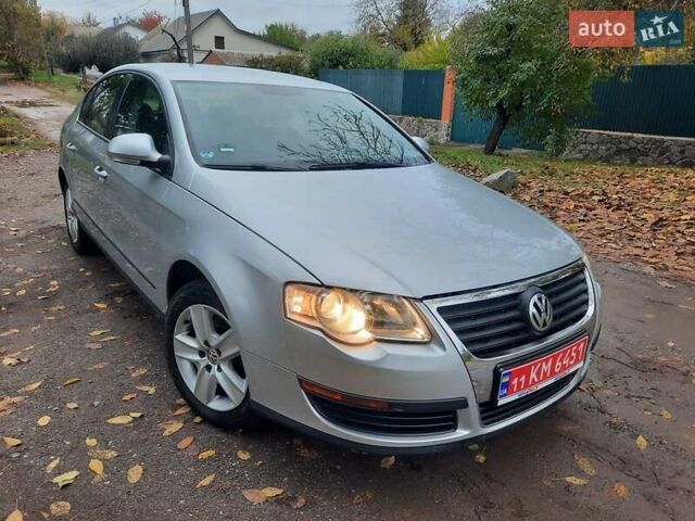 Серый Фольксваген Пассат, объемом двигателя 1.6 л и пробегом 175 тыс. км за 6850 $, фото 107 на Automoto.ua
