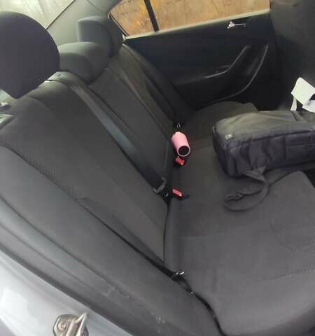 Серый Фольксваген Пассат, объемом двигателя 1.97 л и пробегом 304 тыс. км за 5000 $, фото 9 на Automoto.ua