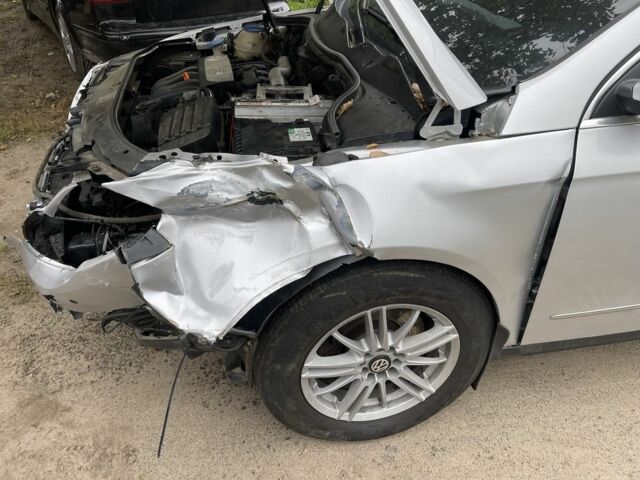 Сірий Фольксваген Пассат, об'ємом двигуна 2 л та пробігом 250 тис. км за 3850 $, фото 7 на Automoto.ua