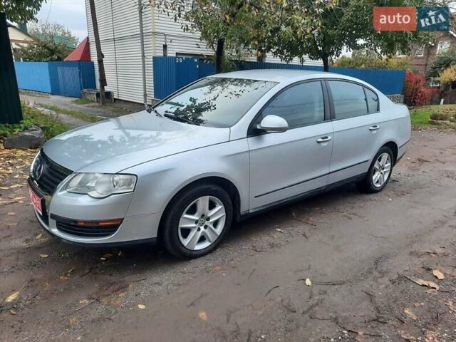 Серый Фольксваген Пассат, объемом двигателя 1.6 л и пробегом 175 тыс. км за 6850 $, фото 34 на Automoto.ua