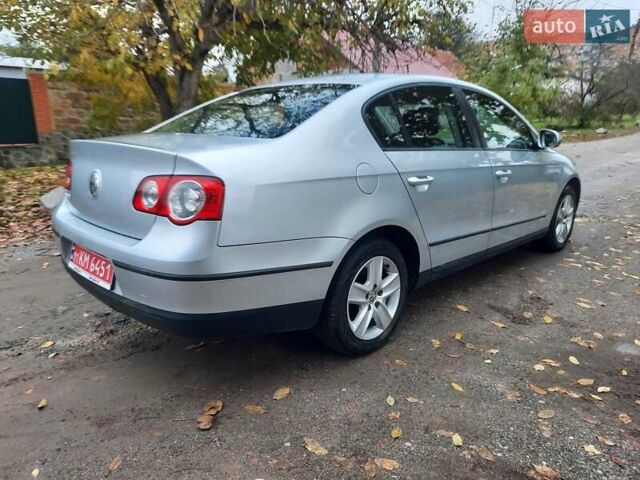 Серый Фольксваген Пассат, объемом двигателя 1.6 л и пробегом 175 тыс. км за 6850 $, фото 21 на Automoto.ua