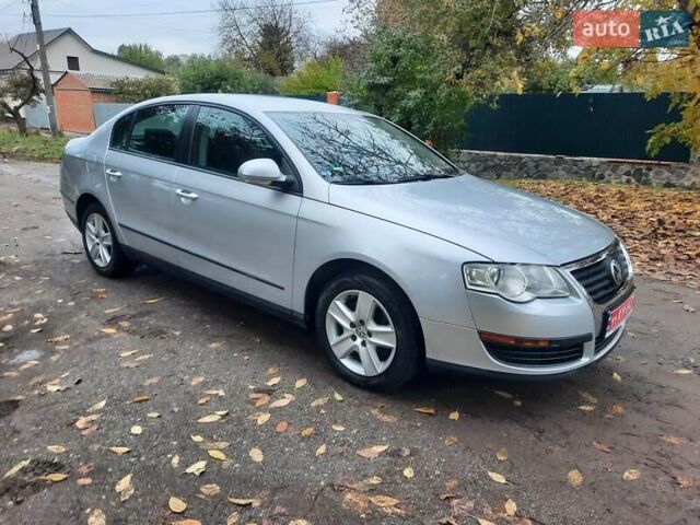 Серый Фольксваген Пассат, объемом двигателя 1.6 л и пробегом 175 тыс. км за 6850 $, фото 19 на Automoto.ua