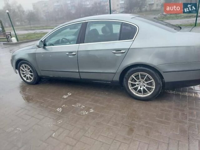 Серый Фольксваген Пассат, объемом двигателя 1.98 л и пробегом 249 тыс. км за 4800 $, фото 13 на Automoto.ua