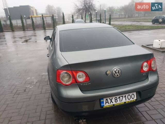 Серый Фольксваген Пассат, объемом двигателя 1.98 л и пробегом 249 тыс. км за 4800 $, фото 12 на Automoto.ua