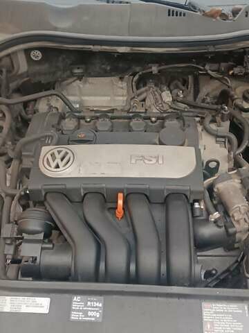 Серый Фольксваген Пассат, объемом двигателя 1.98 л и пробегом 183 тыс. км за 6300 $, фото 2 на Automoto.ua