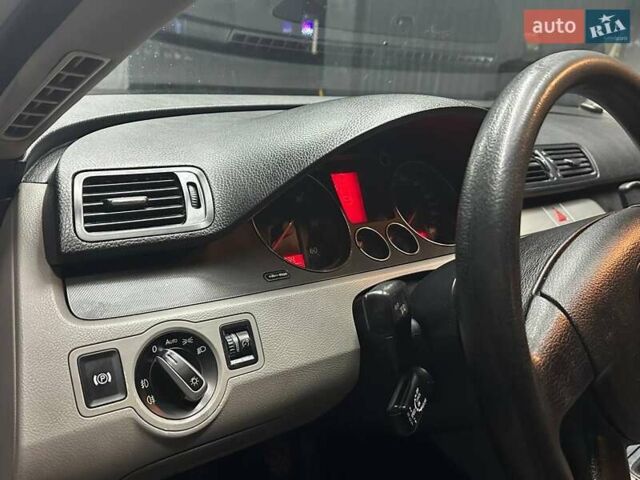 Сірий Фольксваген Пассат, об'ємом двигуна 1.97 л та пробігом 270 тис. км за 5200 $, фото 26 на Automoto.ua