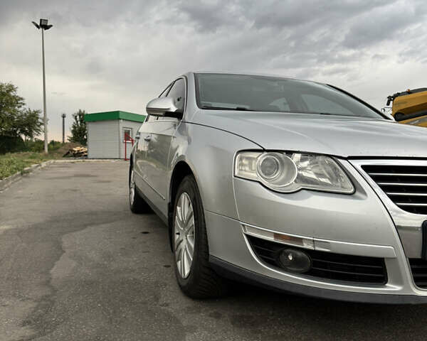 Серый Фольксваген Пассат, объемом двигателя 1.98 л и пробегом 244 тыс. км за 5200 $, фото 11 на Automoto.ua