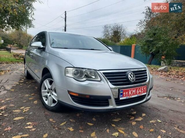 Серый Фольксваген Пассат, объемом двигателя 1.6 л и пробегом 175 тыс. км за 6850 $, фото 1 на Automoto.ua