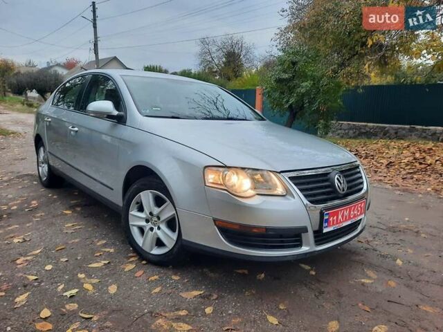 Серый Фольксваген Пассат, объемом двигателя 1.6 л и пробегом 175 тыс. км за 6850 $, фото 108 на Automoto.ua