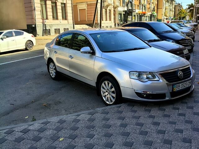 Сірий Фольксваген Пассат, об'ємом двигуна 2 л та пробігом 164 тис. км за 6800 $, фото 1 на Automoto.ua