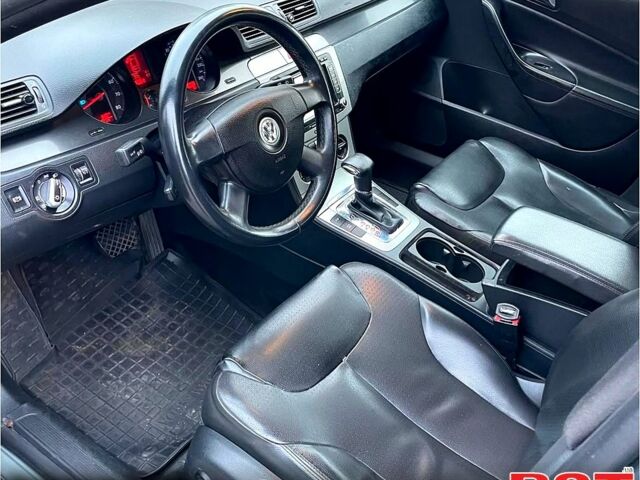 Серый Фольксваген Пассат, объемом двигателя 2 л и пробегом 240 тыс. км за 5000 $, фото 4 на Automoto.ua