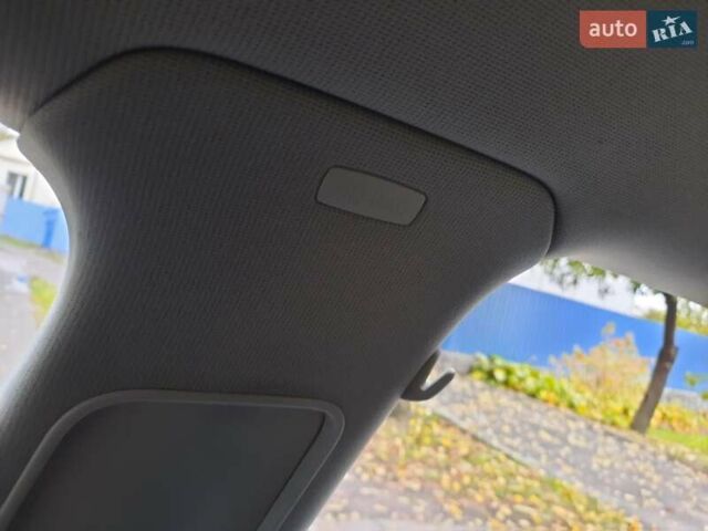 Серый Фольксваген Пассат, объемом двигателя 1.6 л и пробегом 175 тыс. км за 6850 $, фото 54 на Automoto.ua