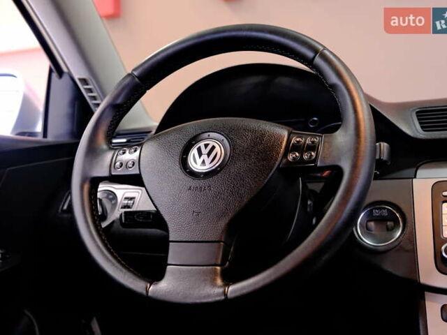 Серый Фольксваген Пассат, объемом двигателя 2 л и пробегом 227 тыс. км за 6900 $, фото 45 на Automoto.ua