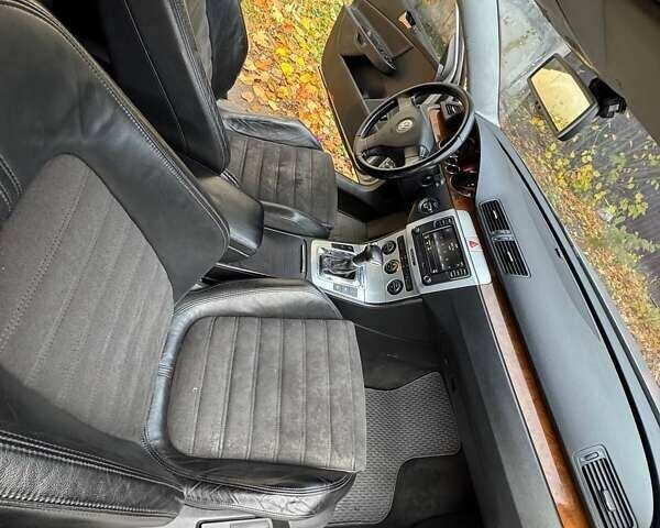 Серый Фольксваген Пассат, объемом двигателя 2 л и пробегом 223 тыс. км за 5500 $, фото 12 на Automoto.ua