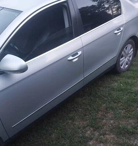 Фольксваген Пассат 2007 в Сумах на Automoto.ua Серый Фольксваген Пассат, объемом двигателя 2 л и пробегом 285 тыс. км за 7300 $, фото 8 на Automoto.ua