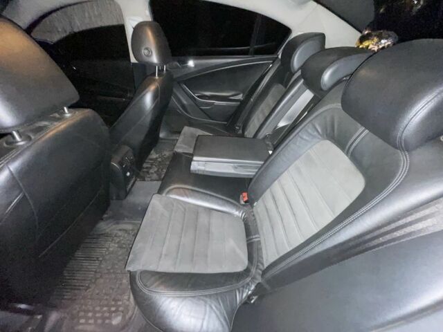 Серый Фольксваген Пассат, объемом двигателя 2 л и пробегом 287 тыс. км за 6000 $, фото 6 на Automoto.ua