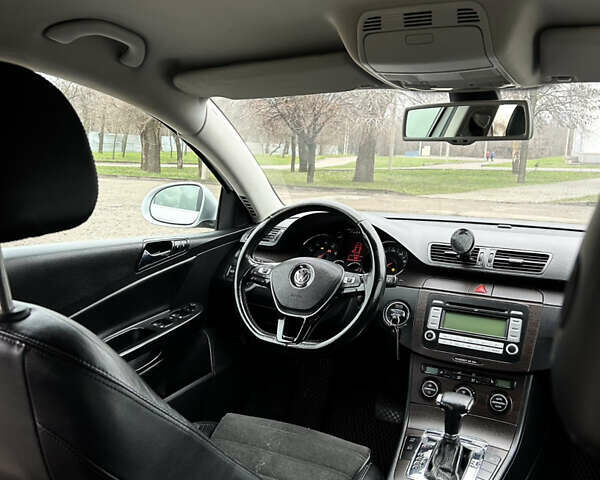 Серый Фольксваген Пассат, объемом двигателя 1.98 л и пробегом 284 тыс. км за 7100 $, фото 10 на Automoto.ua