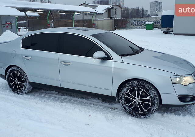 Серый Фольксваген Пассат, объемом двигателя 2 л и пробегом 260 тыс. км за 8000 $, фото 8 на Automoto.ua