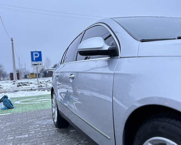 Серый Фольксваген Пассат, объемом двигателя 2 л и пробегом 287 тыс. км за 7600 $, фото 24 на Automoto.ua