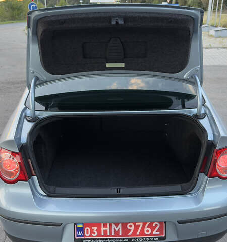 Серый Фольксваген Пассат, объемом двигателя 1.6 л и пробегом 190 тыс. км за 6450 $, фото 29 на Automoto.ua