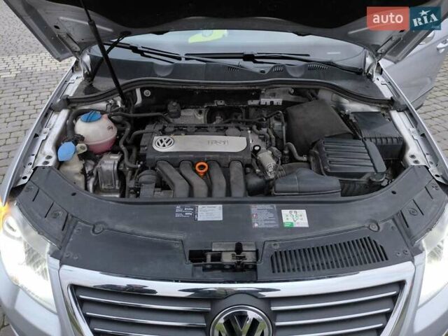 Серый Фольксваген Пассат, объемом двигателя 2 л и пробегом 42 тыс. км за 10000 $, фото 18 на Automoto.ua