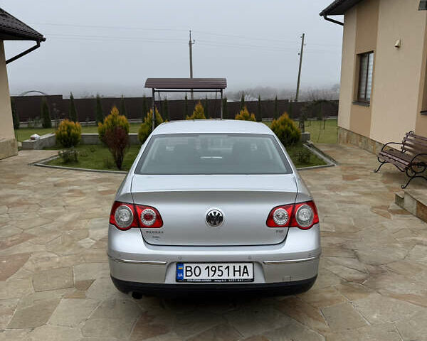 Серый Фольксваген Пассат, объемом двигателя 0 л и пробегом 197 тыс. км за 5700 $, фото 3 на Automoto.ua