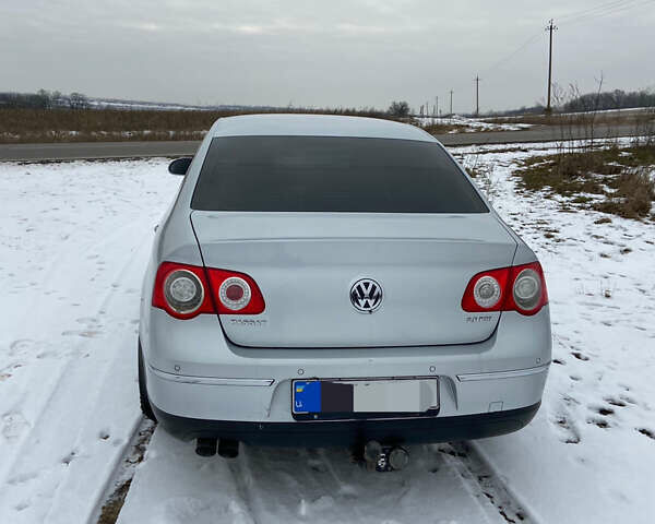 Сірий Фольксваген Пассат, об'ємом двигуна 2 л та пробігом 240 тис. км за 7200 $, фото 4 на Automoto.ua